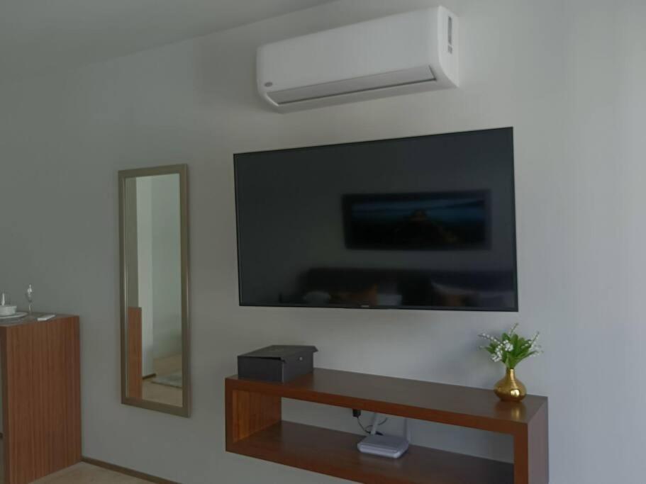 Apartamento Menesse Mitdtown2 , Ave 25Th Playa del Carmen Exterior foto